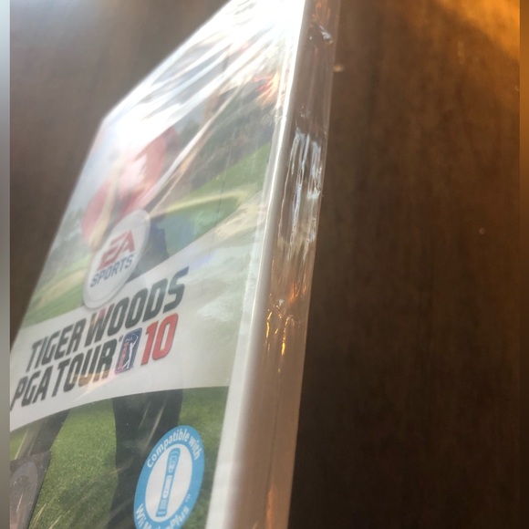 Tiger Woods PGA Tour 10 Wii Game - Picture 4 of 5